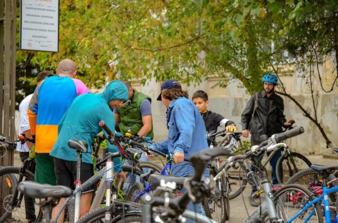 821582BC-D8FB-4C95-BB98-F547AF6EC9AE