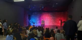 თეატრ ბრავოში სტუდიის წევრებთან შეხვედრა გაიმართა