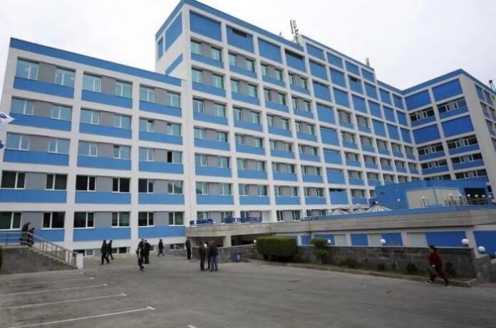 66E73EA5-97C4-4D38-AA06-F98F866A1B12