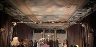 გიგა ლორთქიფანიძის სახელობის რუსთავის მუნიციპალურ თეატრში სპექტაკლი “მზის დაბნელება” გაიმართა