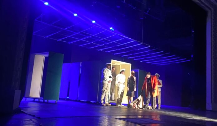 B0EDF341-F05E-4469-A5A9-2E99748DE8E9