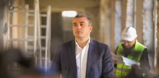 გიორგი დოხტურიშვილმა ნინო ლაცაბიძესთან ერთად N22 და N18 სკოლების რეაბილიტაციის პროცესი მოინახულა