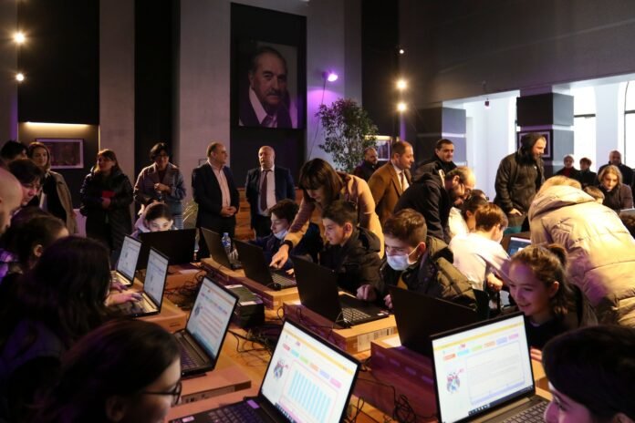 318407182_3363223243917911_5973792795300406295_n