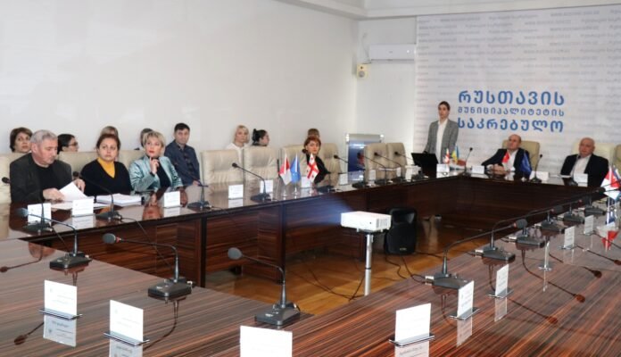 320335022_683208979879435_172925690745331011_n