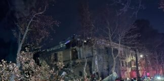 რუსთაველის 11 ნომერის შენობის ნაწილი ჩამოინგრა