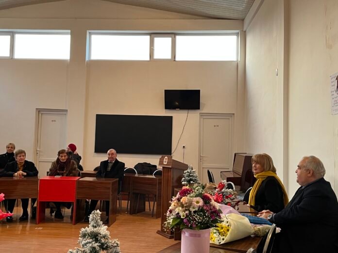 F7BB1489-612B-4778-8E52-0E0165F6A299