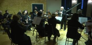 რუსთავში სამუსიკო სასწავლებლის მოსწავლეთა კონცერტი გაიმართა