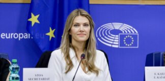 კორუფციის ბრალდებით დაკავებულ ევროპარლამენტის ვიცე-პრეზიდენტს უფლებამოსილება შეუჩერდა