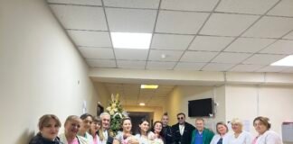 ჩოხოსანთა წევრებმა რუსთავში 2023 წელს დაბადებული პირველი ახალშობილები მოინახულეს