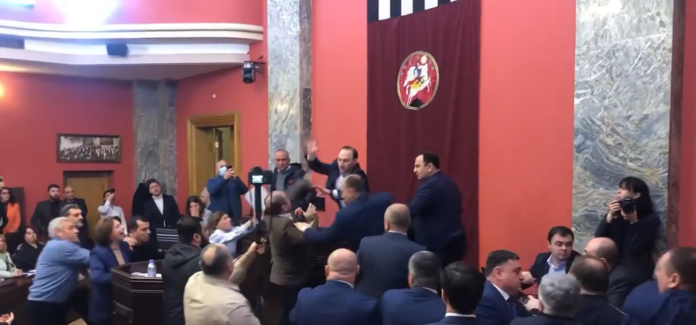 334904904_950160929319227_6992439944826859334_n