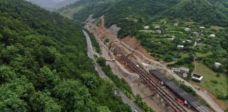 რიკოთი კვლავ ჩაიკეტა