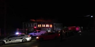 რუსთავში ძველი სახანძროს შენობას ცეცხლი გაუჩნდა