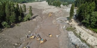 ,,მეტეოროლოგიური პირობებიდან გამომდინარე, საძიებო სამუშაოები არ შეფერხებულა, მიმდინარეობს ტერიტორიის მიწის მასისგან გასუფთავება”-პაპუნა მარგველიძე