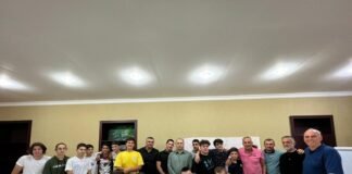 რუსთავის წყალბურთელებს დღეს მერიის წარმომადგენლები შეხვდნენ