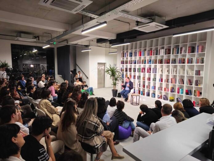 received_1044277216936150