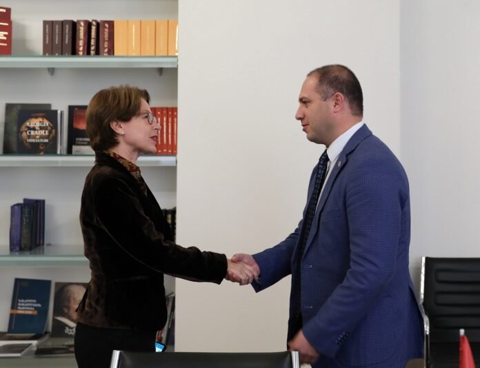 380075917_338328288665689_5017221171679716821_n (1)