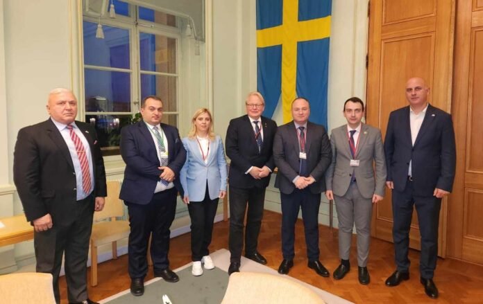 395025558_351573703916407_1256651648271383857_n