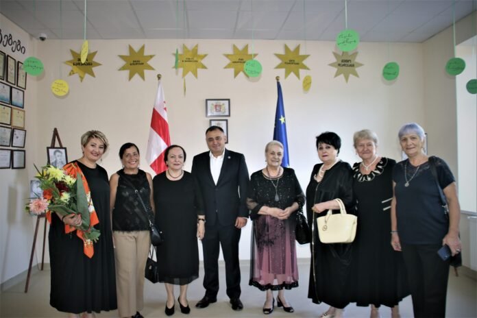 received_1080967589946136