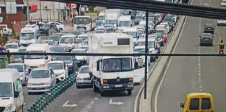 კახა კალაძე: ვმუშაობთ ინიციატივაზე, რომელიც პიკის საათებში დიდი გაბარიტების მქონე ავტომობილების გადაადგილების შეზღუდვას ეხება