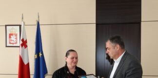 ბოლნისის N5 საჯარო სკოლის პედაგოგს მზია გაფრინდაშვილს საქართველოს დამსახურებული მასწავლებლის წოდება მიენიჭა