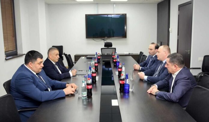 403404000_1423626725251436_3707056354380009561_n