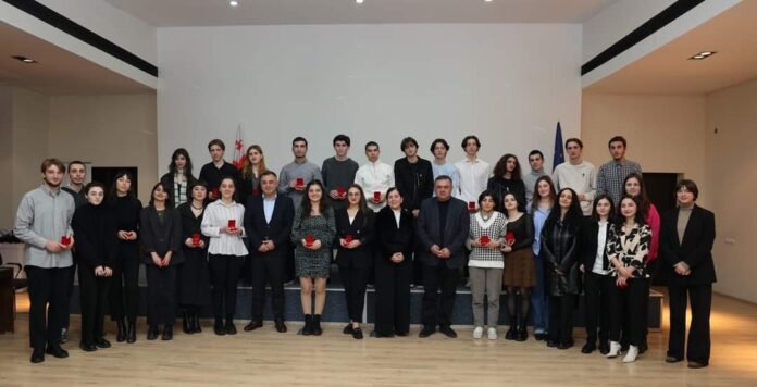 FB_IMG_1703168204384