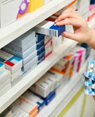 ჯანდაცვის სამინისტრო – კონტროლს დაქვემდებარებული ფარმაცევტული პროდუქტის იმპორტში სახელმწიფოს ჩართვის შედეგად მედიკამენტების ფასები რიგ შემთხვევაში 10-ჯერ გაიაფდა