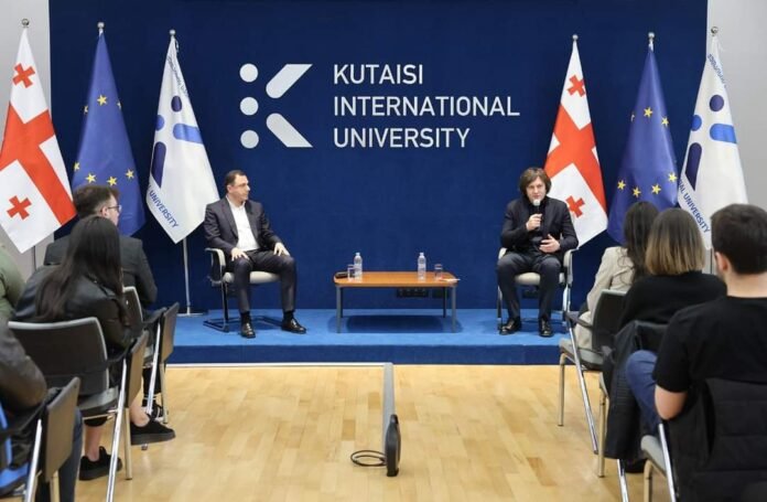 FB_IMG_1711826238880