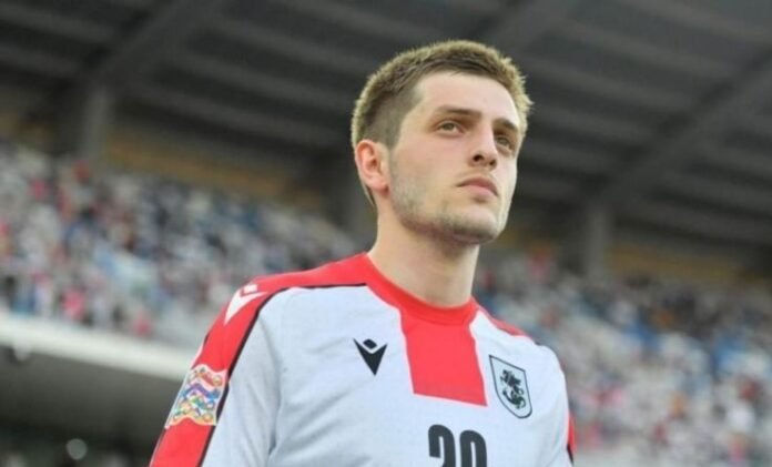 CREATOR: gd-jpeg v1.0 (using IJG JPEG v62), quality = 100?