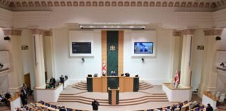 პარლამენტმა, პირველი მოსმენით მიიღო კანონპროექტი, რომლის ამოქმედების შედეგად, დაზვერვის სამსახური სუს-ის მმართველობის სფეროში გადავა