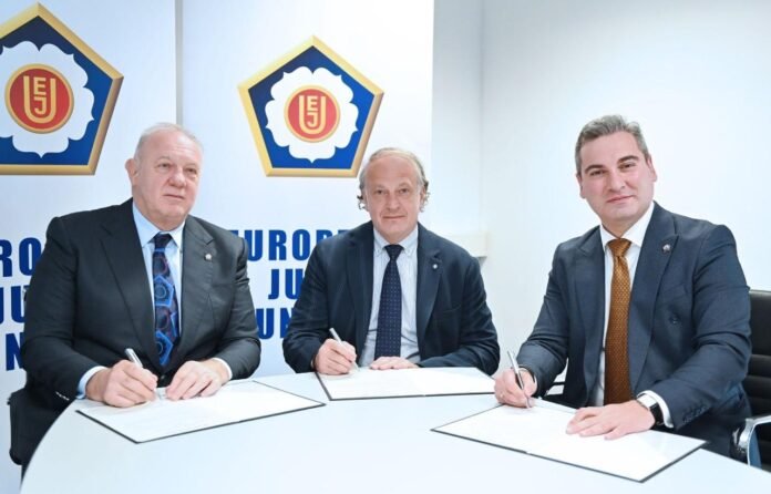 440882558_748771900772168_6201419945764038601_n