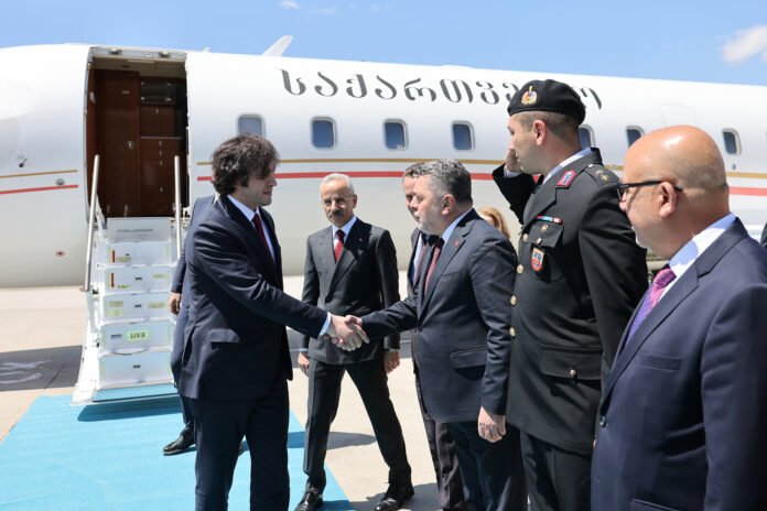 441194872_835806708580344_2607316155105705271_n