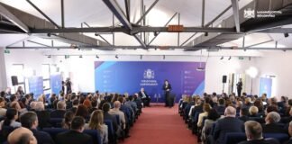 ირაკლი კობახიძე დღეს იუსტიციის სამინისტროს თანამშრომლებს შეხვდა