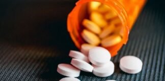 უკანონო სამეწარმეო საქმიანობის ფაქტზე ორი ადამიანი დააკავეს