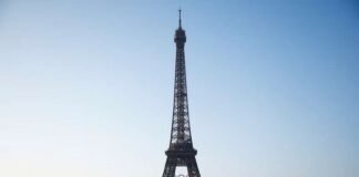 ეიფელის კოშკზე ოლიმპიური რგოლები დამონტაჟდა