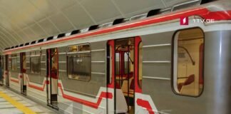 წერეთლის მეტროში მგზავრები გვირაბიდან გამოჰყავთ