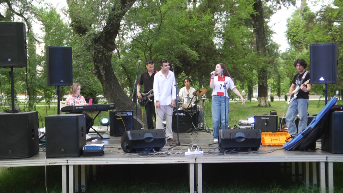 რუსთავული საღამო