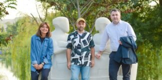 რუსთავის ცენტრალურ პარკში ივანე გულგედავას სკულპტურა ,,სიყვარული” განთავსდა