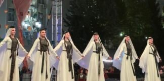 რუსთავის მთავარ მოედანზე ანსამბლ “მწვერვალის” სოლო კონცერტი გაიმართა