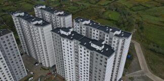 ქუთაისში, 200-მდე დევნილ ოჯახს ბინები გადაეცა