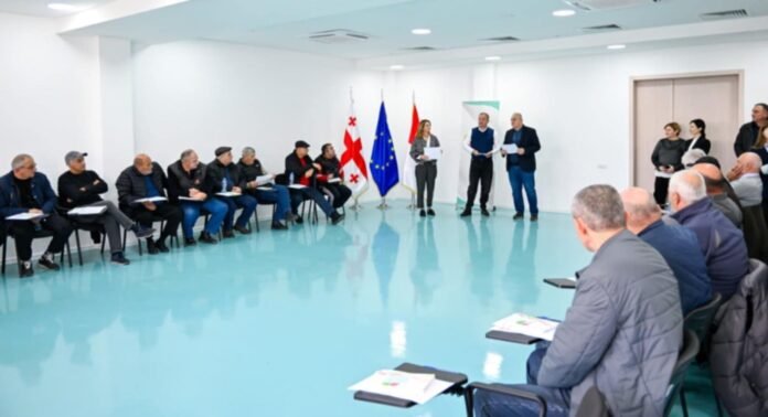 Messenger_creation_5848D6C7-B8C7-4CED-8E68-9402F2DF5A46