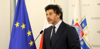 დედაქალაქის მთავარი ნაძვის ხე დღეს სადღესასწაულო ღონისძიების გარეშე აინთება