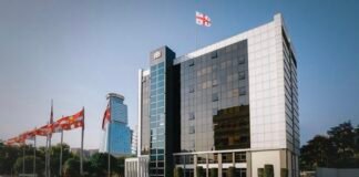 თავდაცვის სამინისტრო მწუხარებას გამოთქვამს ვადიანი სამხედრო მოსამსახურის ზიადინ არაზის ძე მამედოვის დაღუპვის გამო და უსამძიმრებს გარდაცვლილის ოჯახს