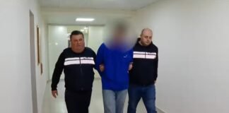 შსს-ს ცნობით, აქციაზე პოლიციელზე თავდასხმის ბრალდებით 2006 წელს დაბადებული პირი დააკავეს – მას შვიდ წლამდე ვადით თავისუფლების აღკვეთა ემუქრება