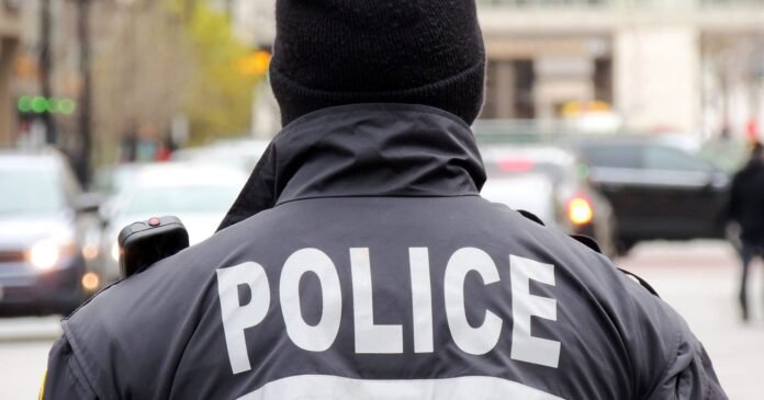 პოლიცია