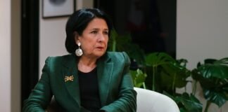 სალომე ზურაბიშვილი მზია ამაღლობელს მიმართავს და მის მიმართ მხარდაჭერას გამოხატავს