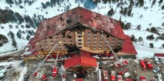 თურქეთში, სასტუმროში გაჩენილი ხანძრის შედეგად დაღუპულთა რაოდენობა 76-მდე გაიზარდა