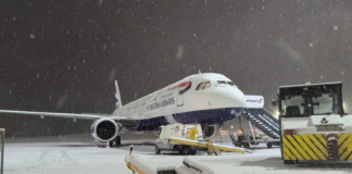 დიდთოვლობის გამო დიდი ბრიტანეთისა და გერმანიის აეროპორტებში რეისები გაუქმდა
