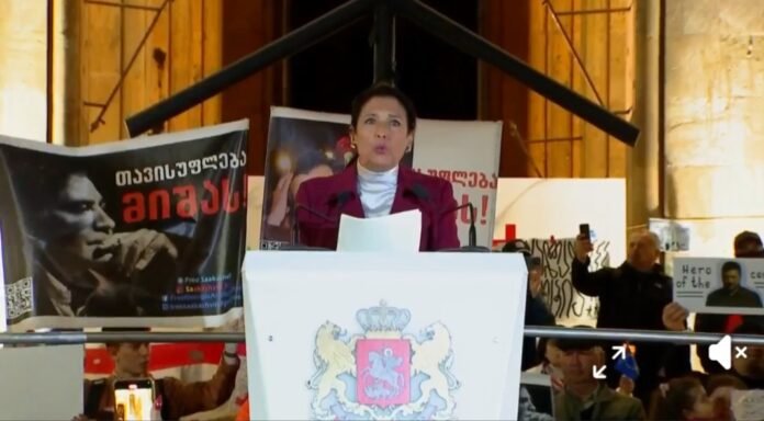 Screenshot_20250331_214401_Facebook