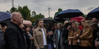 თბილისის ვიცე-მერი სადგურის მოედნის მიმდებარედ დამწვარ ბაზრობაზე არსებულ ვითარებას გაეცნო